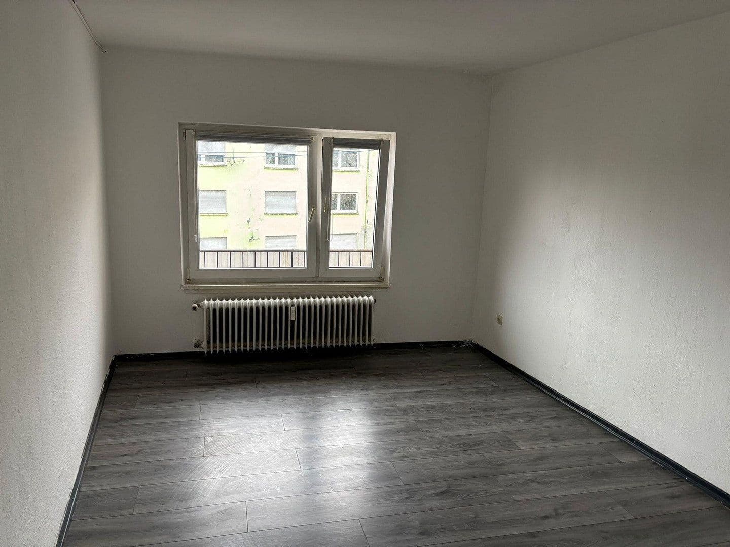 Prenájom bytu 3-izbový 83 m², Dankelsbachstr 41, Pirmasens, Porýnie-Falcko Prenájom bytu 3-izbový 83 m², Dankelsbachstr 41, Pirmasens, Porýnie-Falcko