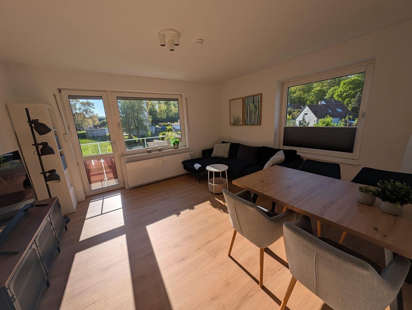 Prenájom bytu 3-izbový 60 m², Gerhart Hauptmann Straße 56, Salzgitter Thiede, Dolné Sasko Prenájom bytu 3-izbový 60 m², Gerhart Hauptmann Straße 56, Salzgitter Thiede, Dolné Sasko