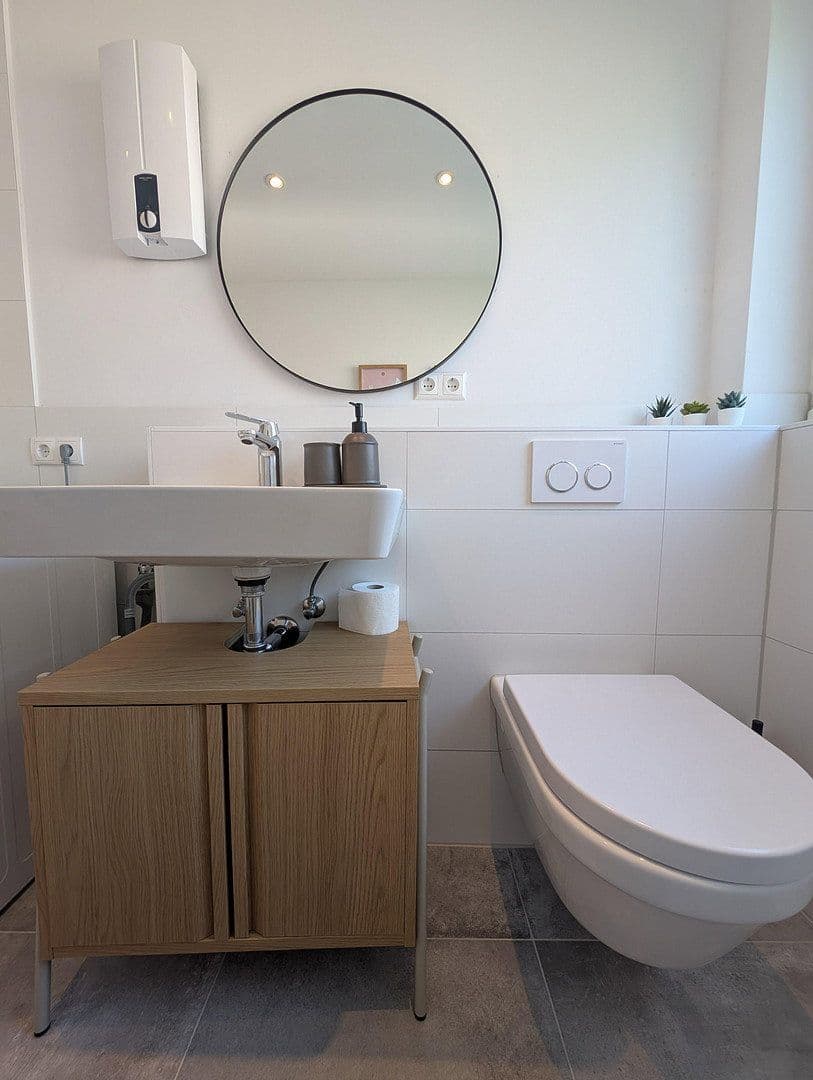 Prenájom bytu 3-izbový 60 m², Gerhart Hauptmann Straße 56, Salzgitter Thiede, Dolné Sasko Prenájom bytu 3-izbový 60 m², Gerhart Hauptmann Straße 56, Salzgitter Thiede, Dolné Sasko