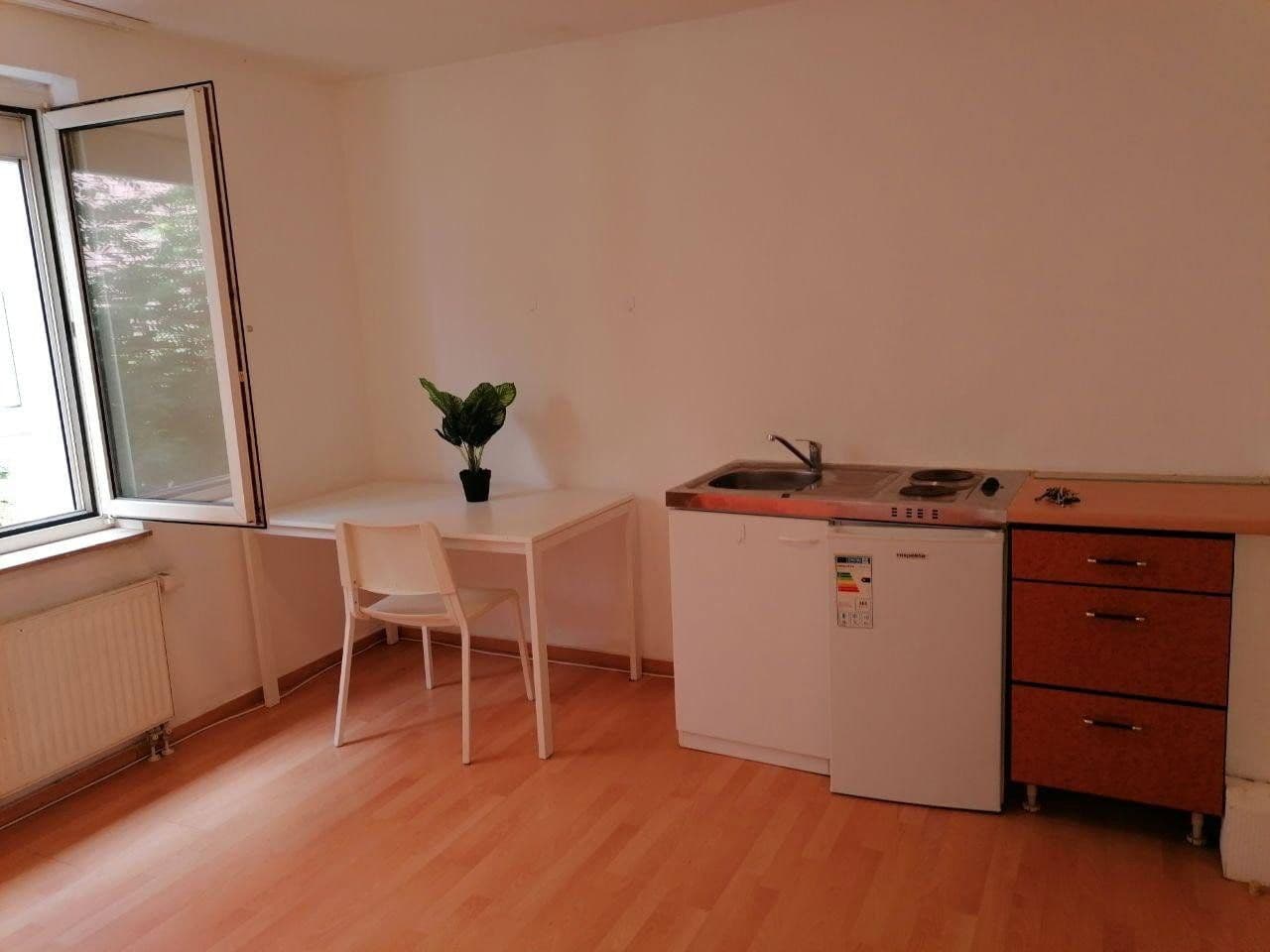 Predaj bytu 2-izbový 58 m², Stuttgart - Bad-Cannstatt, Bádensko-Wurttembersko Predaj bytu 2-izbový 58 m², Stuttgart - Bad-Cannstatt, Bádensko-Wurttembersko