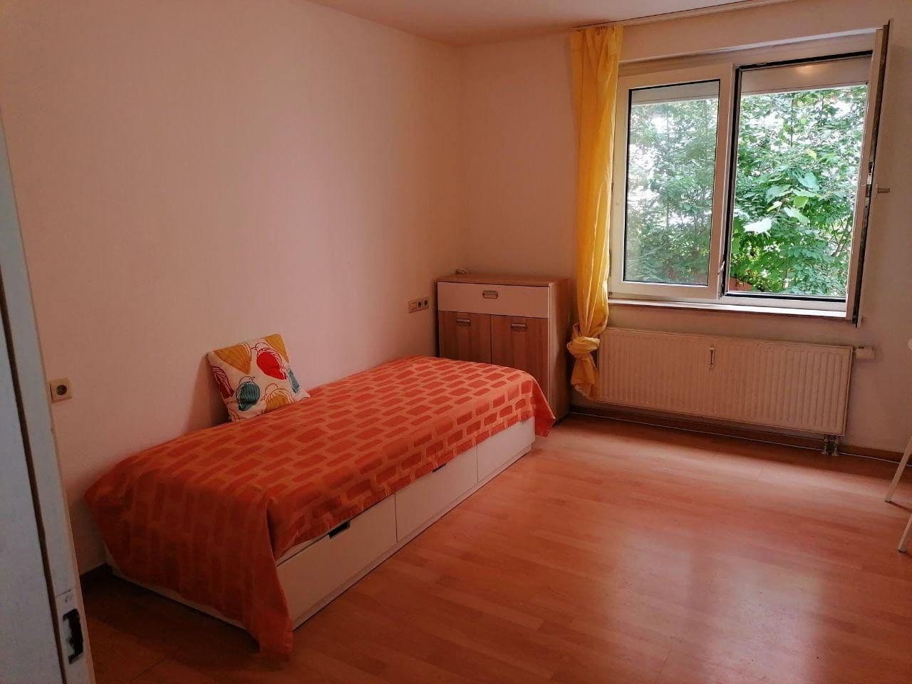 Predaj bytu 2-izbový 58 m², Stuttgart - Bad-Cannstatt, Bádensko-Wurttembersko Predaj bytu 2-izbový 58 m², Stuttgart - Bad-Cannstatt, Bádensko-Wurttembersko