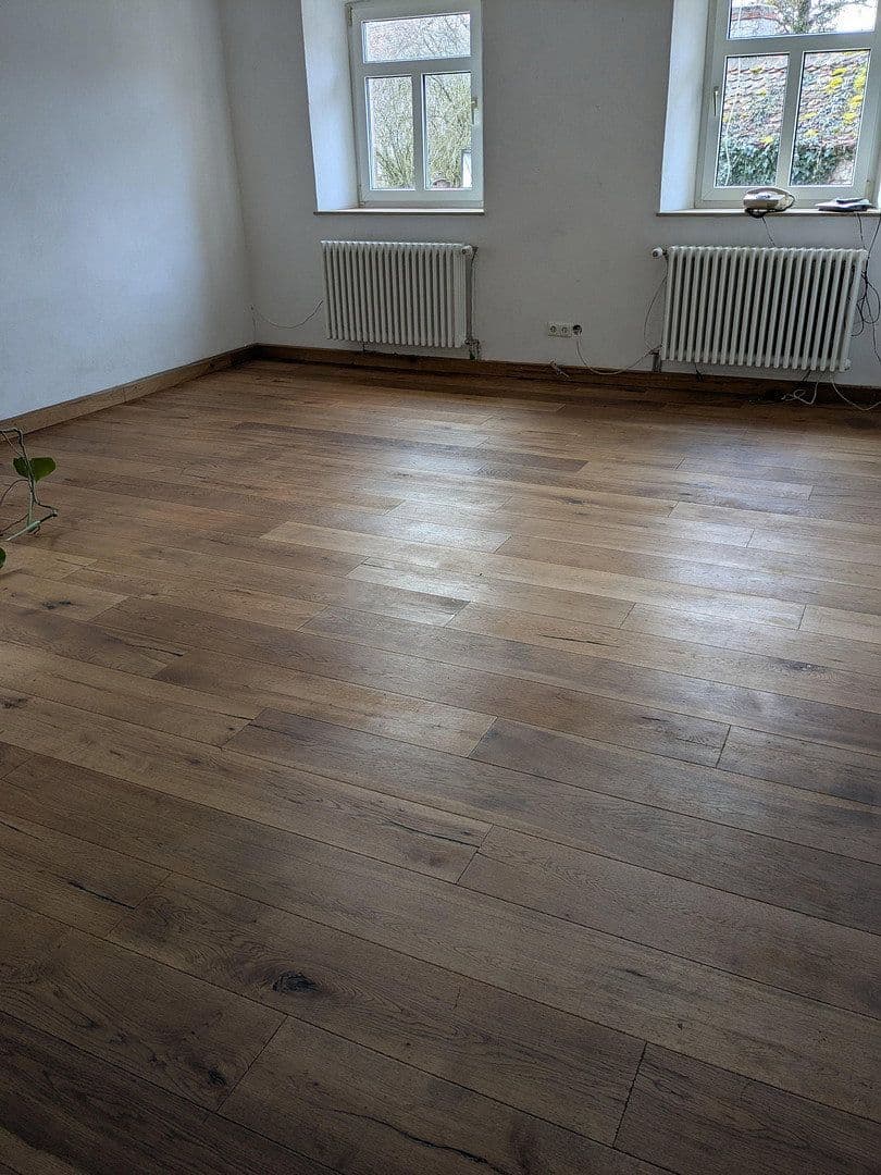 Predaj domu 180 m², pozemek 4.000 m², Wilhermsdorf, Bavorsko Predaj domu 180 m², pozemek 4.000 m², Wilhermsdorf, Bavorsko