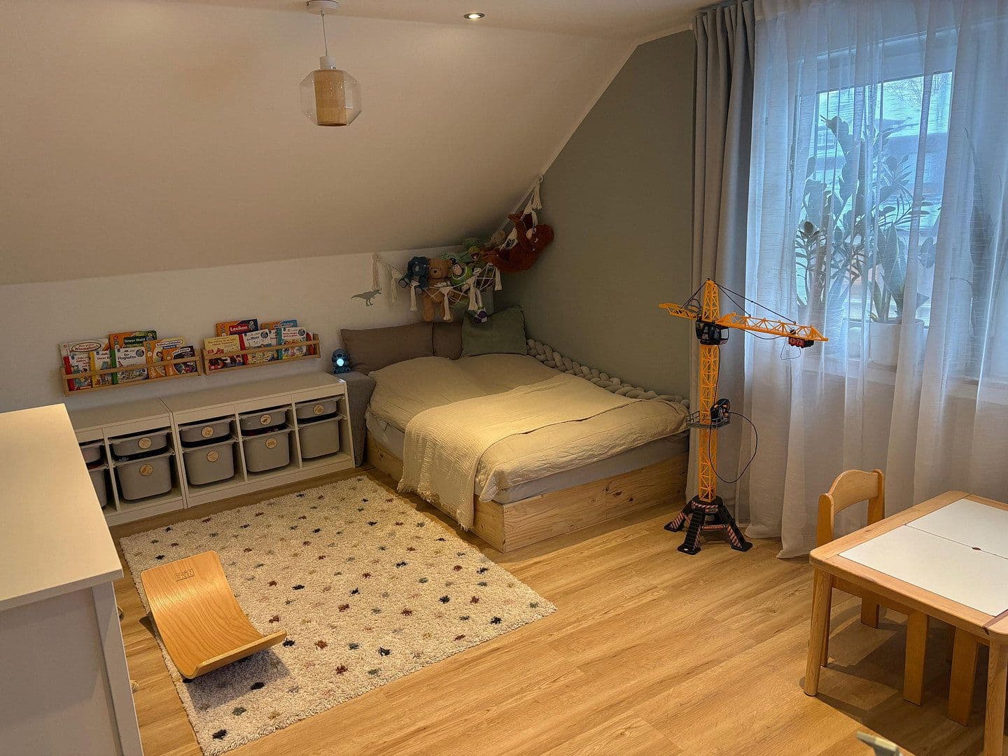 Prenájom bytu 3-izbový 100 m², Kapellenstr. 4, Hagen, Severné Porýnie - Westfálsko Prenájom bytu 3-izbový 100 m², Kapellenstr. 4, Hagen, Severné Porýnie - Westfálsko