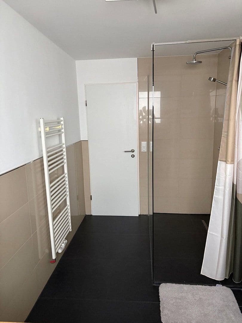 Prenájom bytu 3-izbový 100 m², Kapellenstr. 4, Hagen, Severné Porýnie - Westfálsko Prenájom bytu 3-izbový 100 m², Kapellenstr. 4, Hagen, Severné Porýnie - Westfálsko