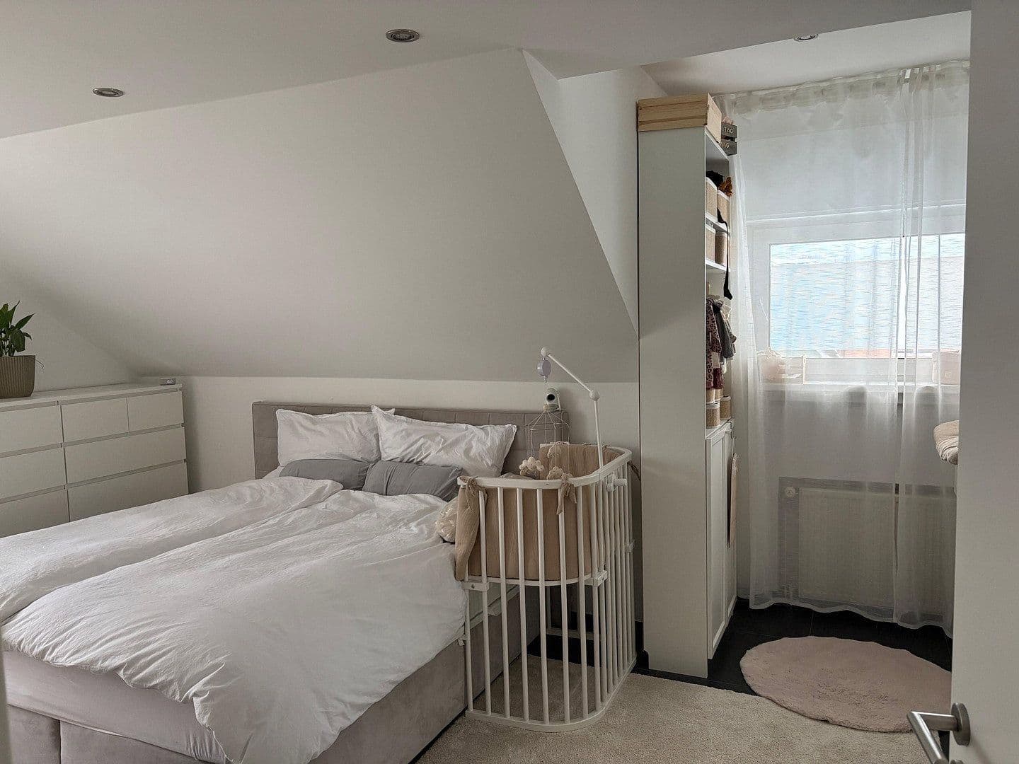 Prenájom bytu 3-izbový 100 m², Kapellenstr. 4, Hagen, Severné Porýnie - Westfálsko Prenájom bytu 3-izbový 100 m², Kapellenstr. 4, Hagen, Severné Porýnie - Westfálsko