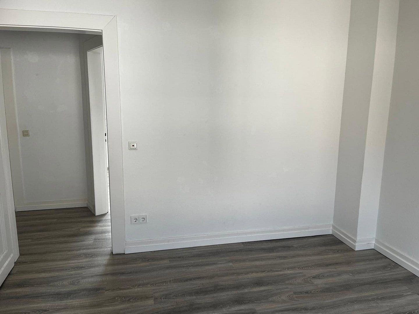 Prenájom bytu 1-izbový 35 m², Reinarzstr. 39, Krefeld, Severné Porýnie - Westfálsko Prenájom bytu 1-izbový 35 m², Reinarzstr. 39, Krefeld, Severné Porýnie - Westfálsko