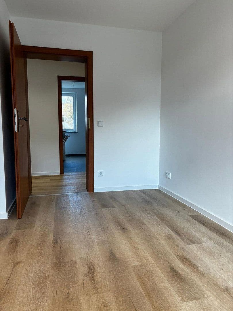 Prenájom bytu 3-izbový 67 m², Hannover, Dolné Sasko Prenájom bytu 3-izbový 67 m², Hannover, Dolné Sasko