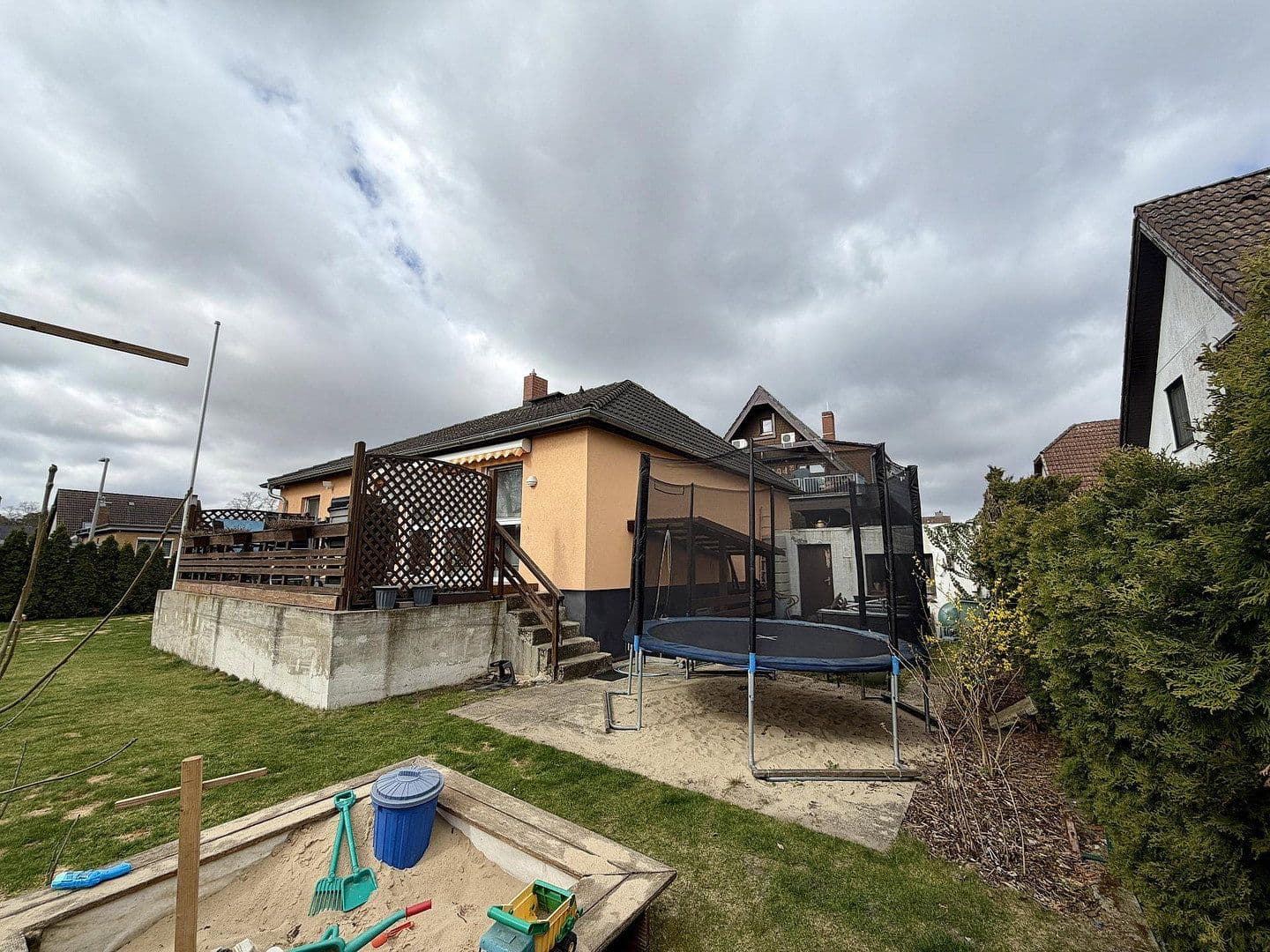 Predaj domu 84 m², pozemek 502 m², Berlin, Berlín Predaj domu 84 m², pozemek 502 m², Berlin, Berlín