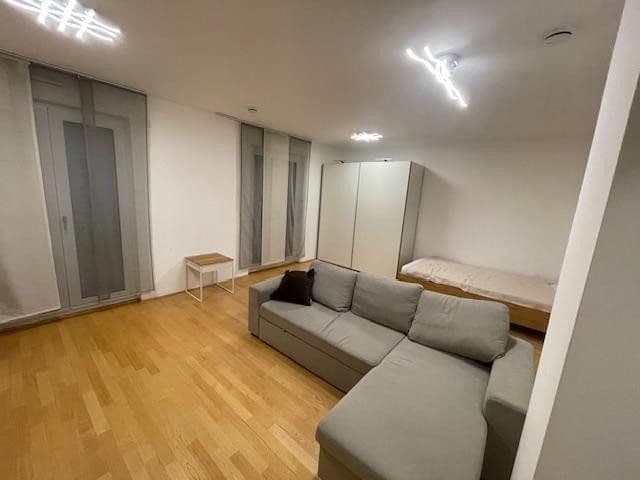 Prenájom bytu 1-izbový 51 m², Fuchstanzstr. 30, Frankfurt, Hesensko Prenájom bytu 1-izbový 51 m², Fuchstanzstr. 30, Frankfurt, Hesensko