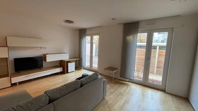 Prenájom bytu 1-izbový 51 m², Fuchstanzstr. 30, Frankfurt, Hesensko Prenájom bytu 1-izbový 51 m², Fuchstanzstr. 30, Frankfurt, Hesensko