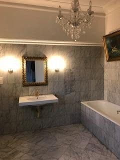 Predaj domu 300 m², pozemek 1.891 m², Lauchringen, Bádensko-Wurttembersko Predaj domu 300 m², pozemek 1.891 m², Lauchringen, Bádensko-Wurttembersko