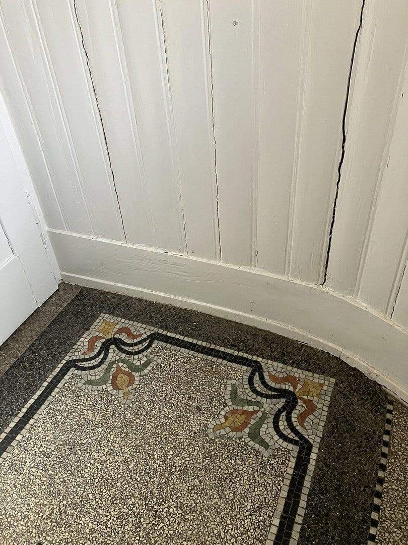 Predaj domu 300 m², pozemek 1.891 m², Lauchringen, Bádensko-Wurttembersko Predaj domu 300 m², pozemek 1.891 m², Lauchringen, Bádensko-Wurttembersko