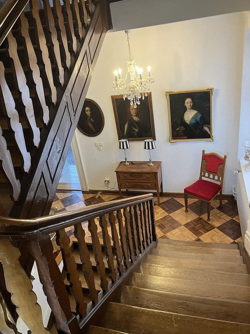 Predaj domu 300 m², pozemek 1.891 m², Lauchringen, Bádensko-Wurttembersko Predaj domu 300 m², pozemek 1.891 m², Lauchringen, Bádensko-Wurttembersko