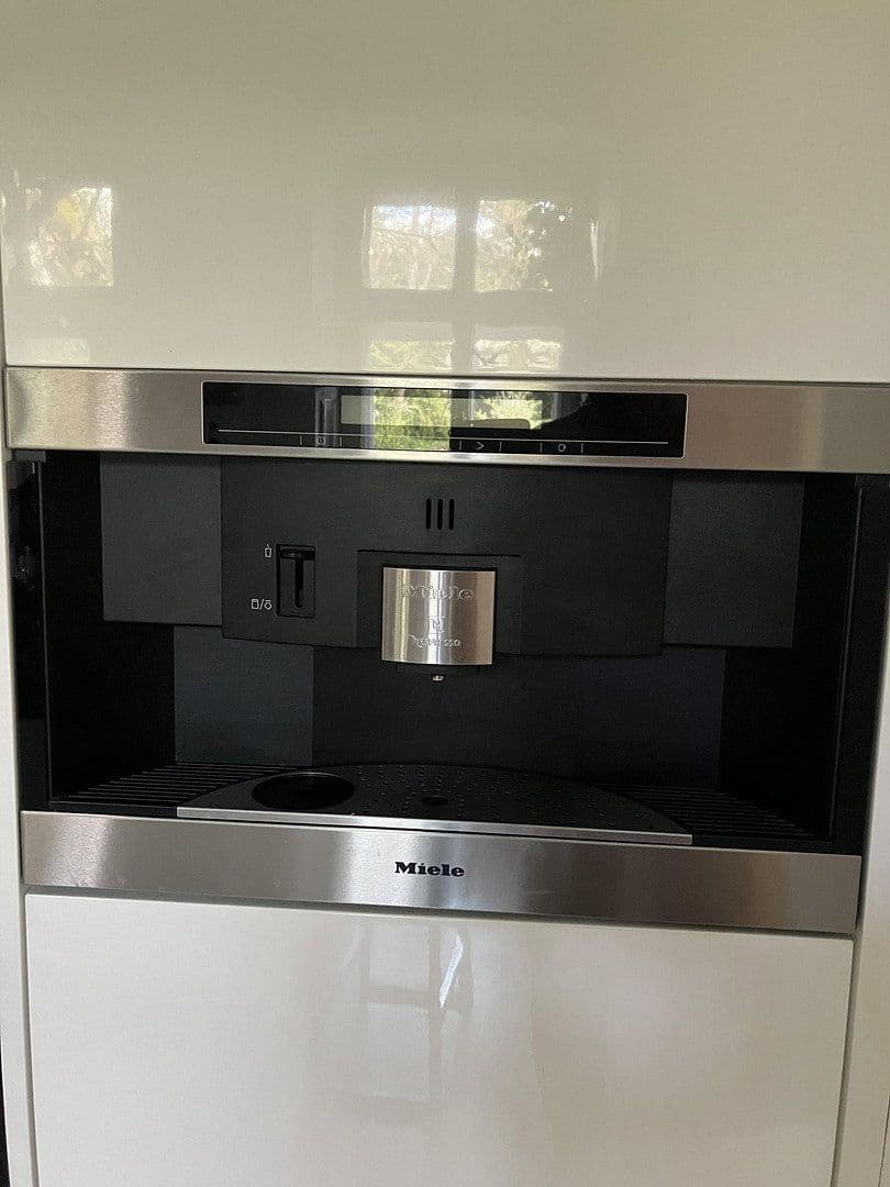 Predaj domu 300 m², pozemek 1.891 m², Lauchringen, Bádensko-Wurttembersko Predaj domu 300 m², pozemek 1.891 m², Lauchringen, Bádensko-Wurttembersko