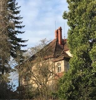 Predaj domu 300 m², pozemek 1.891 m², Lauchringen, Bádensko-Wurttembersko Predaj domu 300 m², pozemek 1.891 m², Lauchringen, Bádensko-Wurttembersko