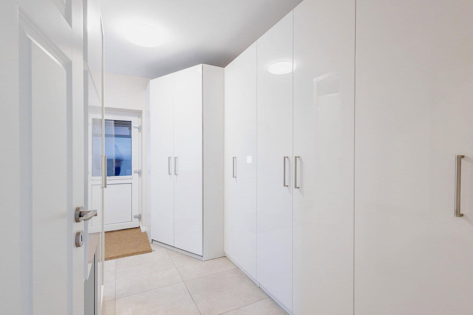 Predaj domu 239 m², pozemek 633 m², Laboe, Šlezvicko-Holštajnsko Predaj domu 239 m², pozemek 633 m², Laboe, Šlezvicko-Holštajnsko