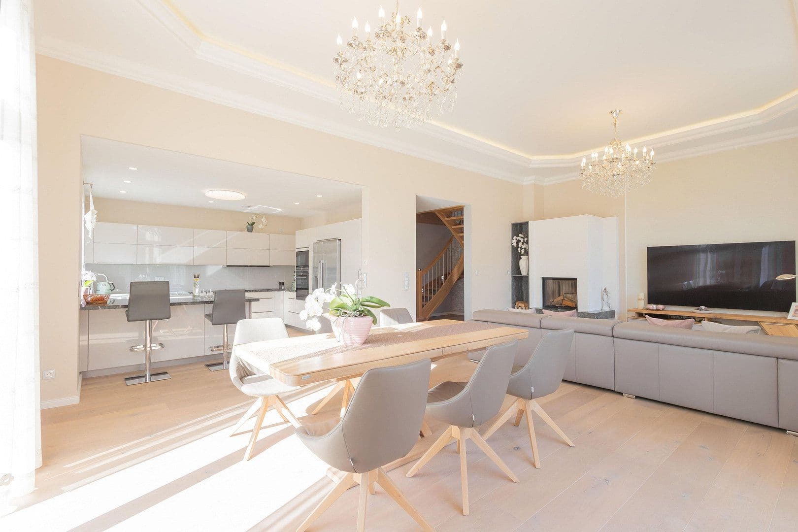 Predaj domu 239 m², pozemek 633 m², Laboe, Šlezvicko-Holštajnsko Predaj domu 239 m², pozemek 633 m², Laboe, Šlezvicko-Holštajnsko