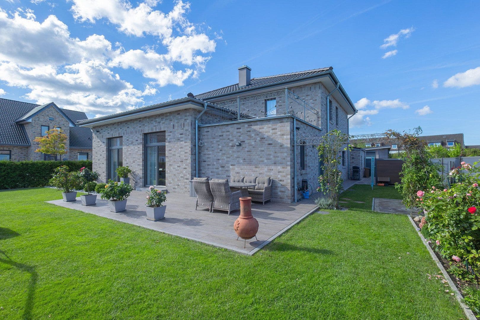 Predaj domu 239 m², pozemek 633 m², Laboe, Šlezvicko-Holštajnsko Predaj domu 239 m², pozemek 633 m², Laboe, Šlezvicko-Holštajnsko