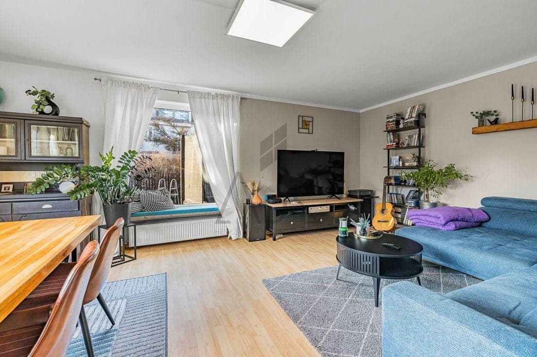 Predaj domu 140 m², pozemek 425 m², Lachenmeyrstraße 6, München, Bavorsko Predaj domu 140 m², pozemek 425 m², Lachenmeyrstraße 6, München, Bavorsko