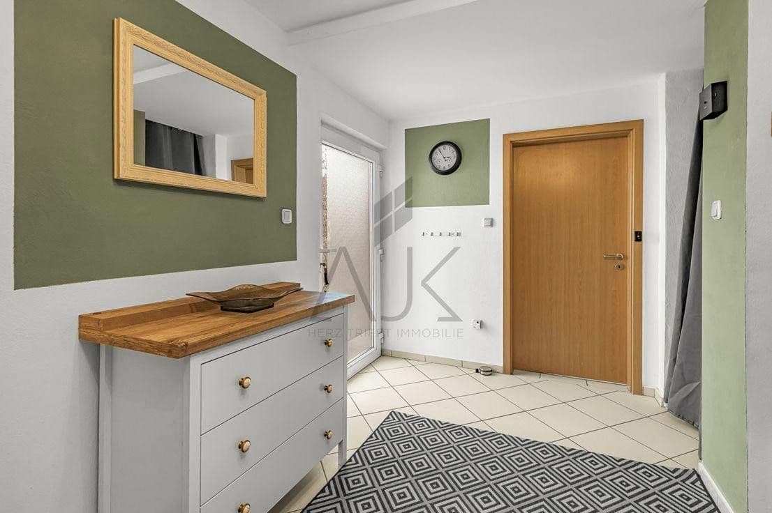 Predaj domu 140 m², pozemek 425 m², Lachenmeyrstraße 6, München, Bavorsko Predaj domu 140 m², pozemek 425 m², Lachenmeyrstraße 6, München, Bavorsko