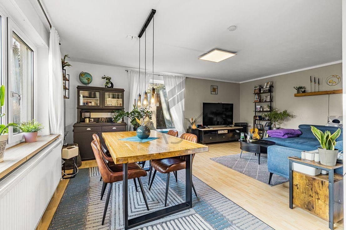 Predaj domu 140 m², pozemek 425 m², Lachenmeyrstraße 6, München, Bavorsko Predaj domu 140 m², pozemek 425 m², Lachenmeyrstraße 6, München, Bavorsko