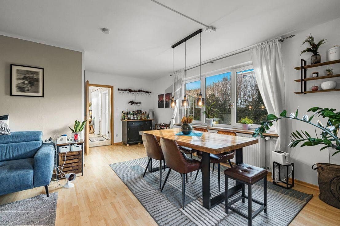 Predaj domu 140 m², pozemek 425 m², Lachenmeyrstraße 6, München, Bavorsko Predaj domu 140 m², pozemek 425 m², Lachenmeyrstraße 6, München, Bavorsko