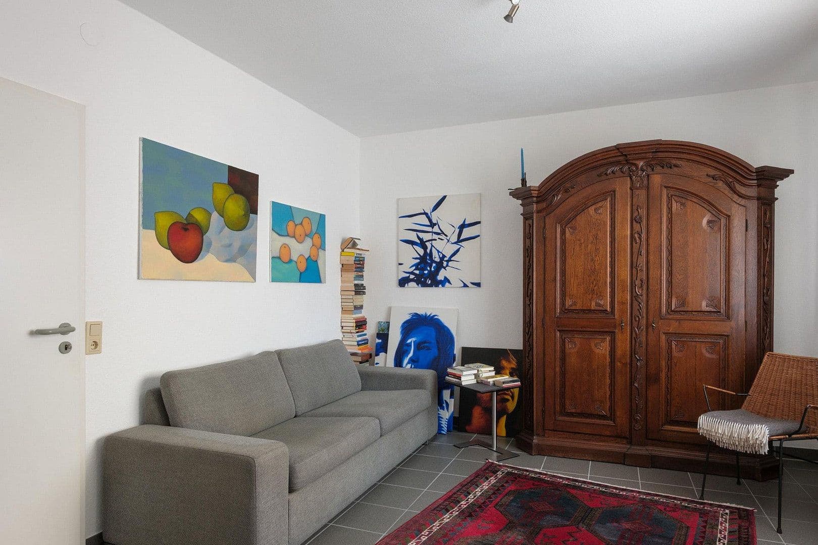 Predaj domu 228 m², pozemek 1.435 m², Ingelheim am Rhein, Porýnie-Falcko Predaj domu 228 m², pozemek 1.435 m², Ingelheim am Rhein, Porýnie-Falcko