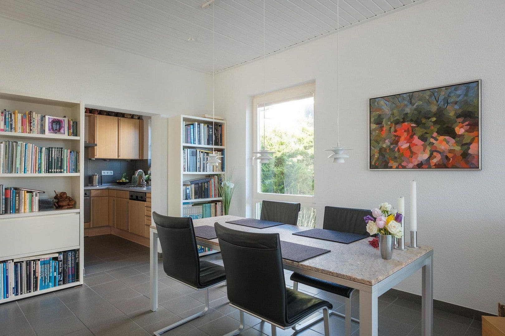 Predaj domu 228 m², pozemek 1.435 m², Ingelheim am Rhein, Porýnie-Falcko Predaj domu 228 m², pozemek 1.435 m², Ingelheim am Rhein, Porýnie-Falcko