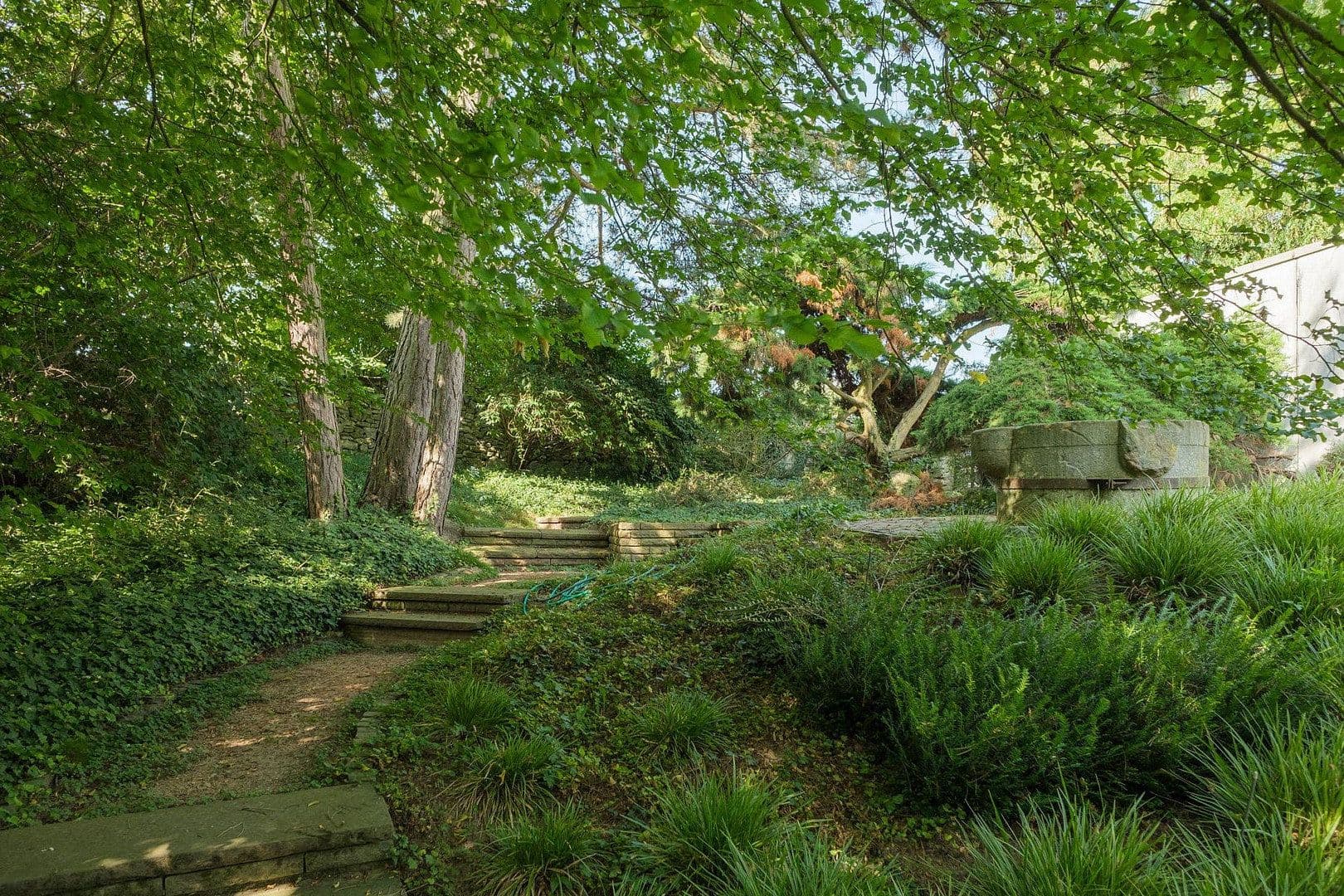 Predaj domu 228 m², pozemek 1.435 m², Ingelheim am Rhein, Porýnie-Falcko Predaj domu 228 m², pozemek 1.435 m², Ingelheim am Rhein, Porýnie-Falcko