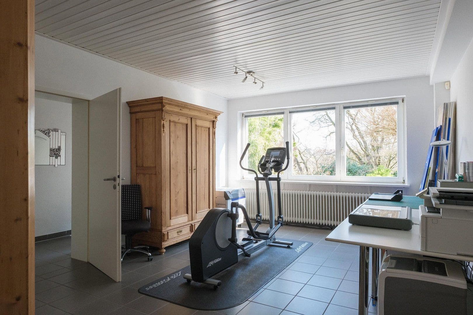 Predaj domu 228 m², pozemek 1.435 m², Ingelheim am Rhein, Porýnie-Falcko Predaj domu 228 m², pozemek 1.435 m², Ingelheim am Rhein, Porýnie-Falcko