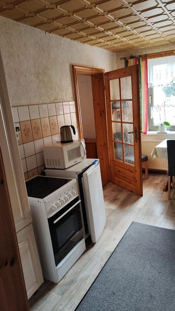 Predaj domu 92 m², pozemek 1.813 m², Dorfstraße 35, Putbus, Meklenbursko-Predpomoransko Predaj domu 92 m², pozemek 1.813 m², Dorfstraße 35, Putbus, Meklenbursko-Predpomoransko