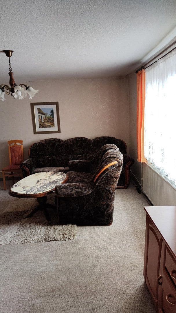 Predaj domu 92 m², pozemek 1.813 m², Dorfstraße 35, Putbus, Meklenbursko-Predpomoransko Predaj domu 92 m², pozemek 1.813 m², Dorfstraße 35, Putbus, Meklenbursko-Predpomoransko