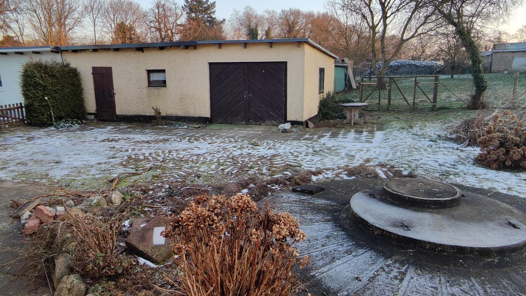 Predaj domu 92 m², pozemek 1.813 m², Dorfstraße 35, Putbus, Meklenbursko-Predpomoransko Predaj domu 92 m², pozemek 1.813 m², Dorfstraße 35, Putbus, Meklenbursko-Predpomoransko