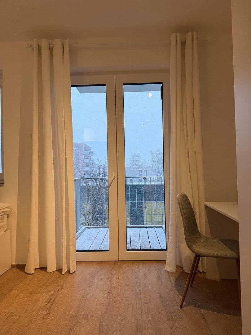 Prenájom bytu 2-izbový 50 m², Berlin, Berlín Prenájom bytu 2-izbový 50 m², Berlin, Berlín