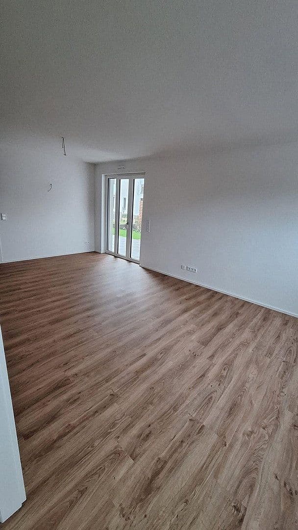 Prenájom bytu 3-izbový 87 m², Hannelore-Hermann-Straße 13, Koblenz, Porýnie-Falcko Prenájom bytu 3-izbový 87 m², Hannelore-Hermann-Straße 13, Koblenz, Porýnie-Falcko