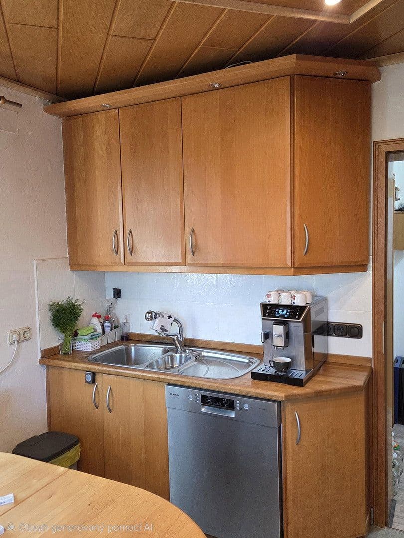 Predaj domu 224 m², pozemek 3.300 m², Arzberg, Bavorsko Predaj domu 224 m², pozemek 3.300 m², Arzberg, Bavorsko