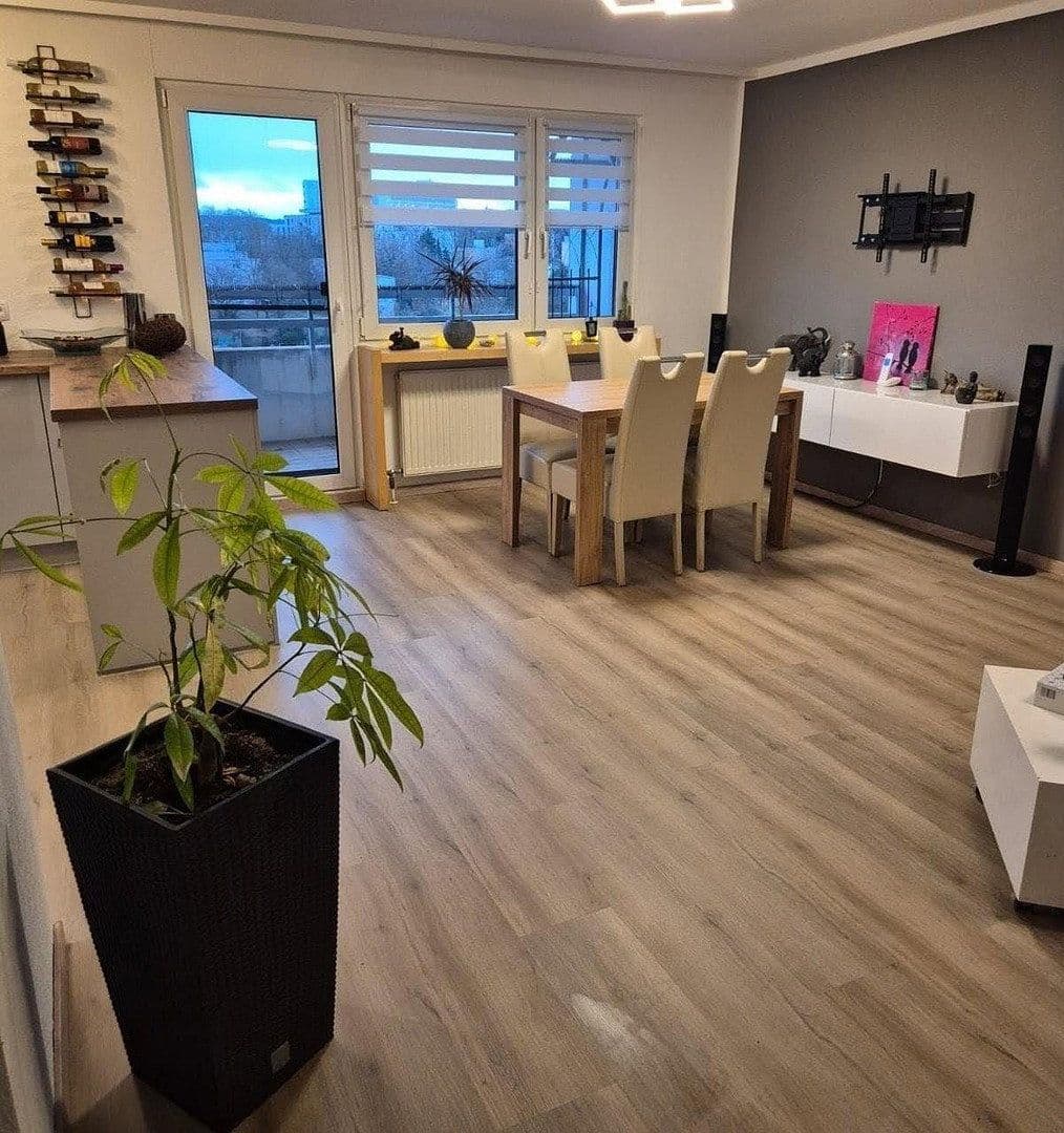 Predaj bytu 2-izbový 60 m², Suttnerstraße 36, Stuttgart, Bádensko-Wurttembersko Predaj bytu 2-izbový 60 m², Suttnerstraße 36, Stuttgart, Bádensko-Wurttembersko