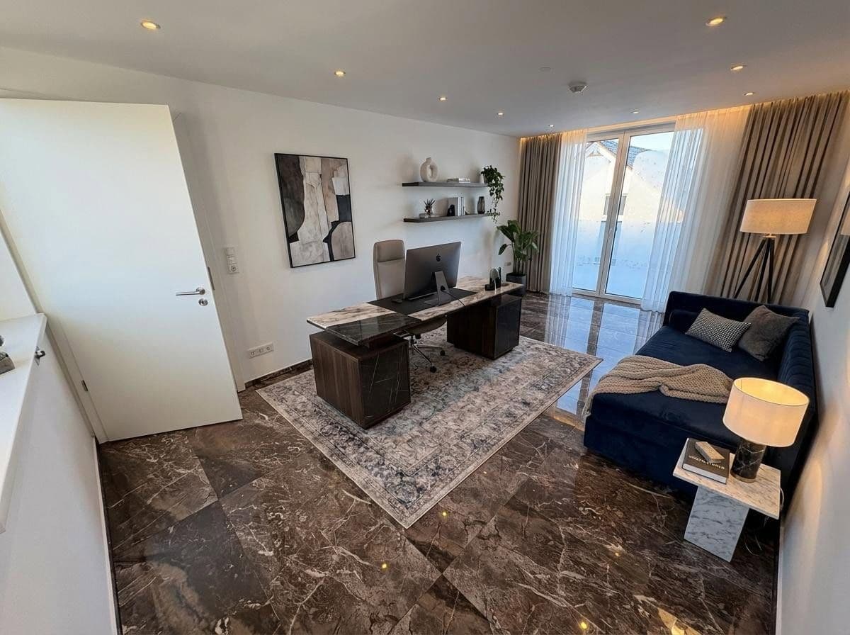 Prenájom domu 283 m², pozemek 657 m², Kassel, Hesensko Prenájom domu 283 m², pozemek 657 m², Kassel, Hesensko