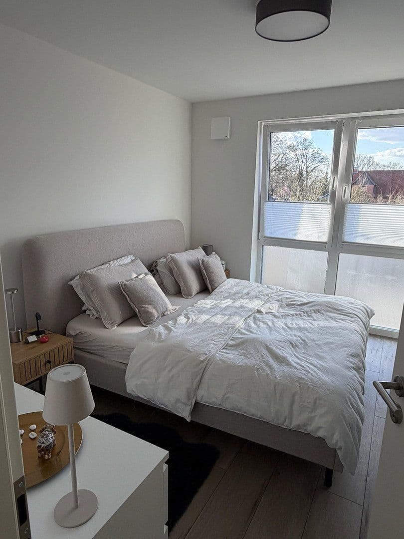 Prenájom bytu 3-izbový 66 m², Heideweg 7, Scheeßel, Dolné Sasko Prenájom bytu 3-izbový 66 m², Heideweg 7, Scheeßel, Dolné Sasko