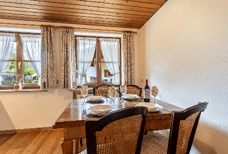 Predaj bytu 2-izbový 65 m², Unterwössen, Bavorsko Predaj bytu 2-izbový 65 m², Unterwössen, Bavorsko