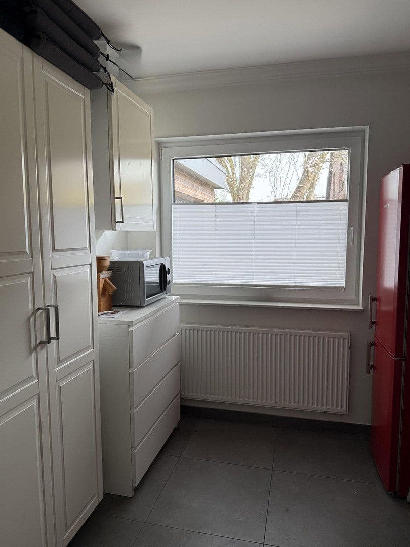 Predaj domu 128 m², pozemek 733 m², Roßfelde 12, Zetel, Dolné Sasko Predaj domu 128 m², pozemek 733 m², Roßfelde 12, Zetel, Dolné Sasko