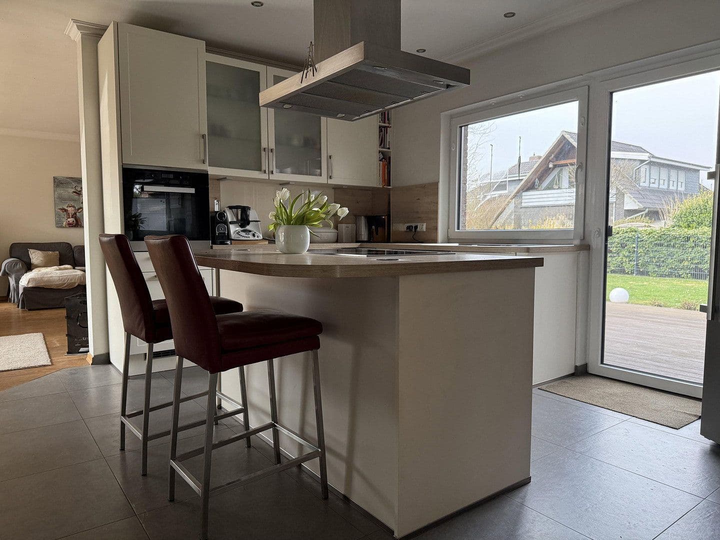 Predaj domu 128 m², pozemek 733 m², Roßfelde 12, Zetel, Dolné Sasko Predaj domu 128 m², pozemek 733 m², Roßfelde 12, Zetel, Dolné Sasko