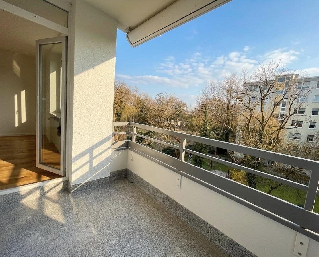 Prenájom bytu 2-izbový 56 m², Denninger Str. 218, München, Bavorsko Prenájom bytu 2-izbový 56 m², Denninger Str. 218, München, Bavorsko