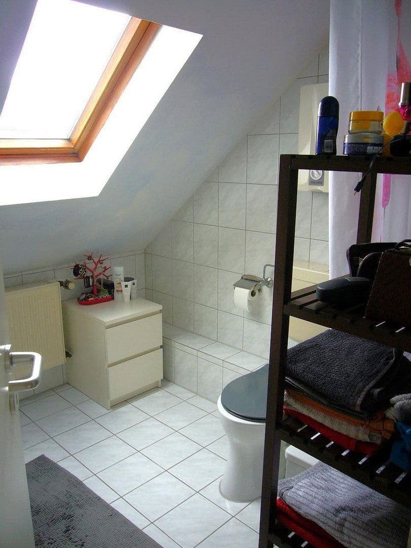 Prenájom bytu 1-izbový 54 m², Hauptstraße 182, Köln, Severné Porýnie - Westfálsko Prenájom bytu 1-izbový 54 m², Hauptstraße 182, Köln, Severné Porýnie - Westfálsko