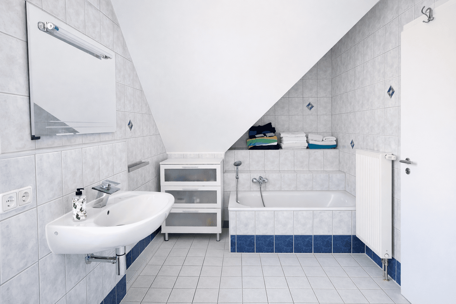 Predaj domu 210 m², pozemek 423 m², Schwabach, Bavorsko Predaj domu 210 m², pozemek 423 m², Schwabach, Bavorsko