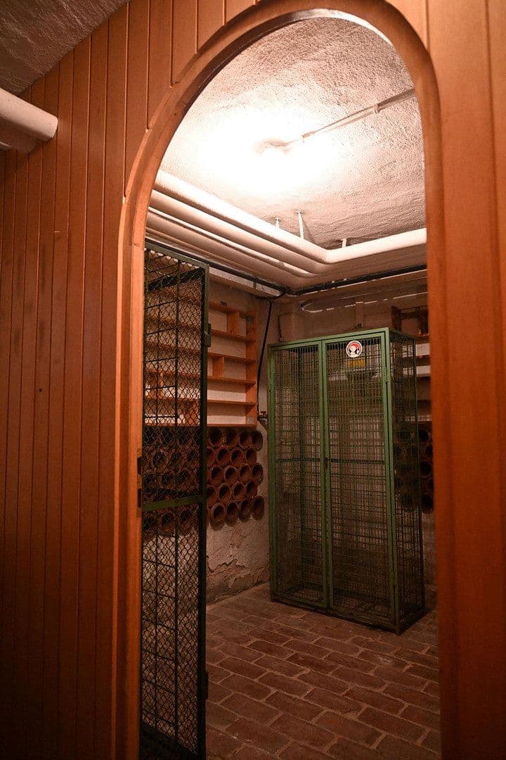 Predaj domu 570 m², pozemek 1.100 m², Schwaikheim, Bádensko-Wurttembersko Predaj domu 570 m², pozemek 1.100 m², Schwaikheim, Bádensko-Wurttembersko