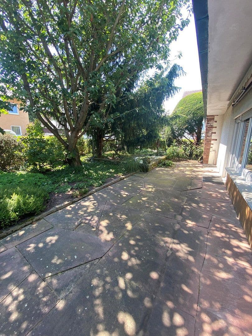 Predaj domu 570 m², pozemek 1.100 m², Schwaikheim, Bádensko-Wurttembersko Predaj domu 570 m², pozemek 1.100 m², Schwaikheim, Bádensko-Wurttembersko