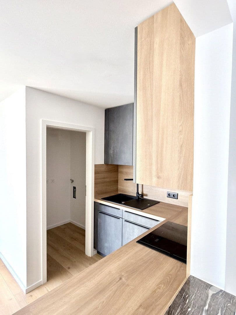 Predaj bytu 2-izbový 55 m², Lugstr., Pirna, Sasko Predaj bytu 2-izbový 55 m², Lugstr., Pirna, Sasko