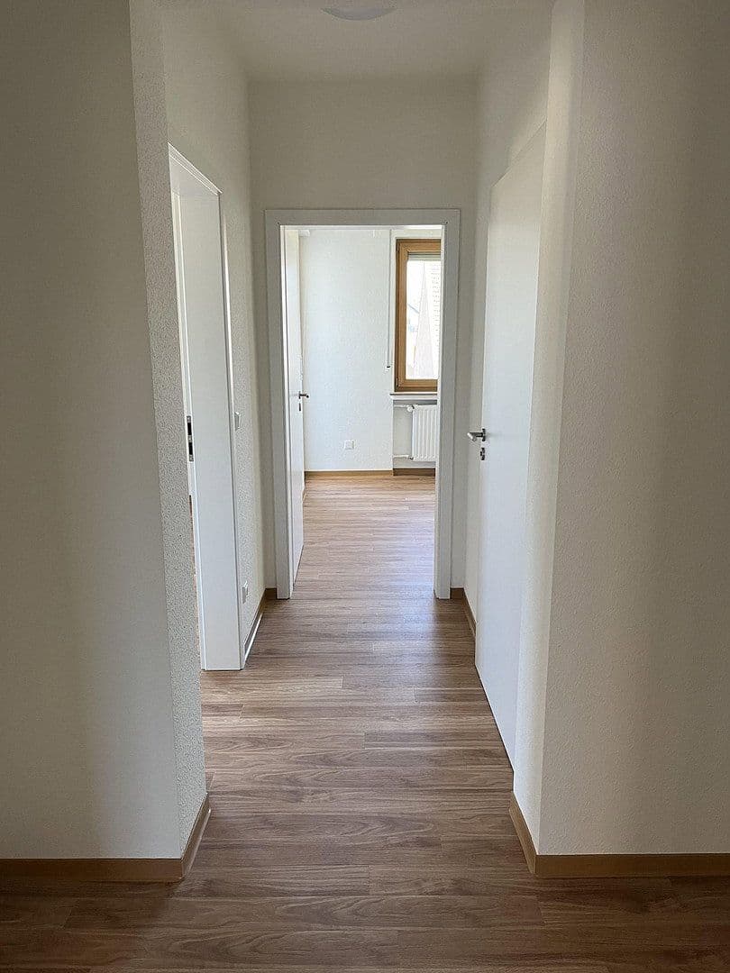 Prenájom bytu 3-izbový 80 m², Andernach, Porýnie-Falcko Prenájom bytu 3-izbový 80 m², Andernach, Porýnie-Falcko