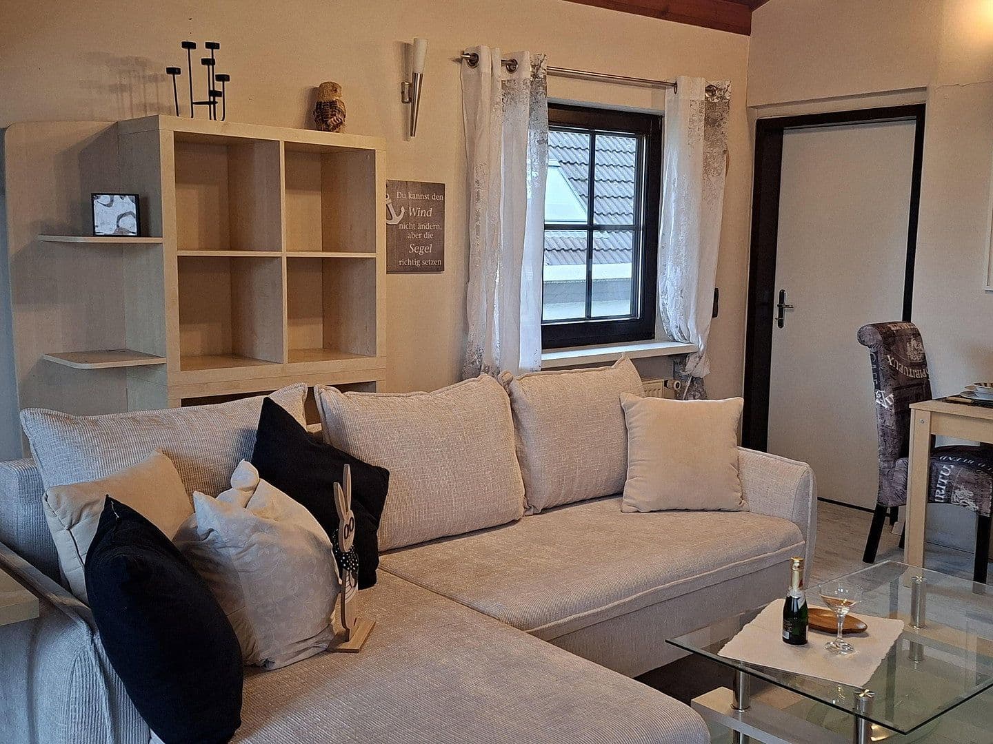 Prenájom bytu 1-izbový 51 m², Friedrichsdorf, Hesensko Prenájom bytu 1-izbový 51 m², Friedrichsdorf, Hesensko